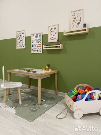 Помошник воспитателя