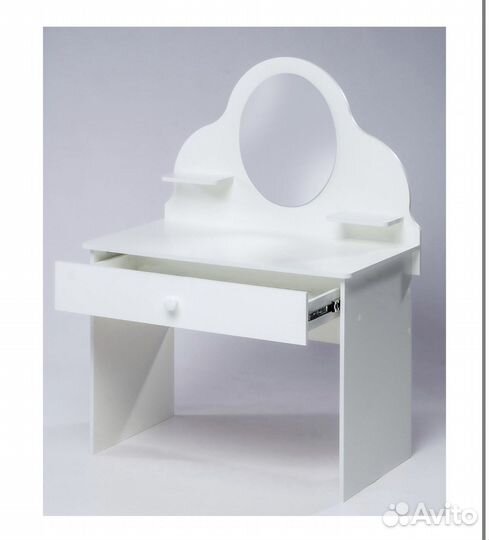 Детский туалетный столик в стиле IKEA икеа
