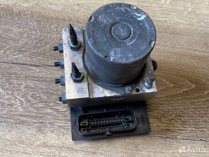 Audi a6 c6 блок abs