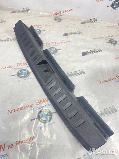 Обшивка багажного отделения задняя Bmw X1 E84