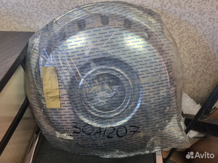 Колпаки передние Volvo FH оригинал