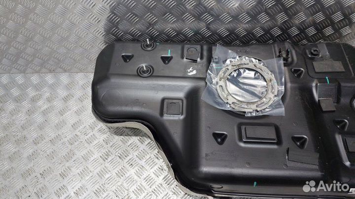 Б/У Б/У Бак топливный Состояние хорошее, оригинал