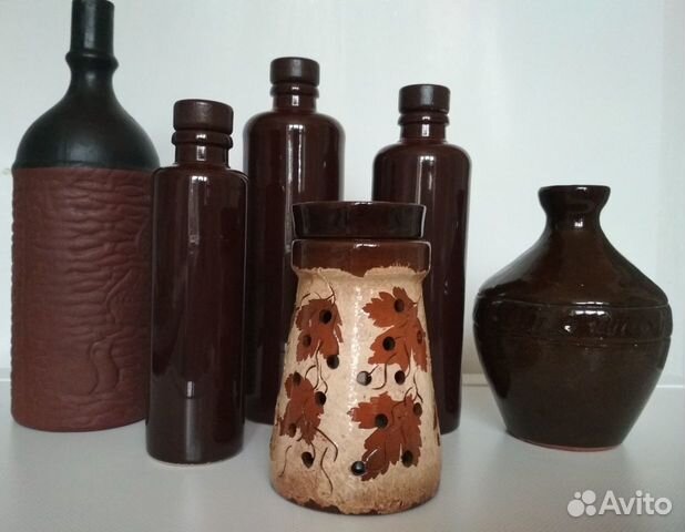 Керамика (бутылки, посуда, подсвечник)