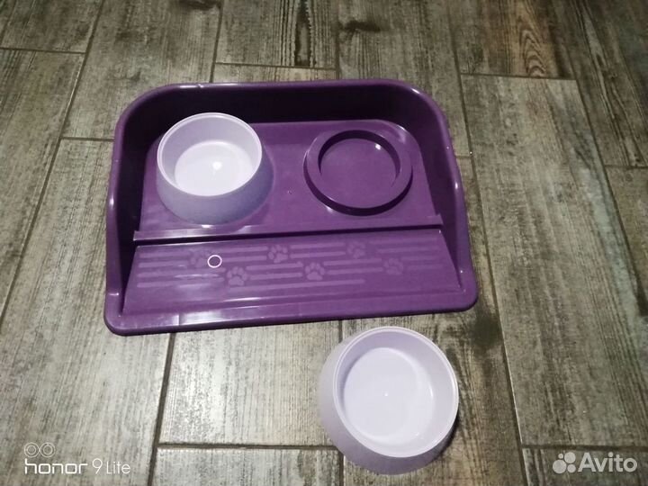 Двойная миска с лотком для собак и кошек