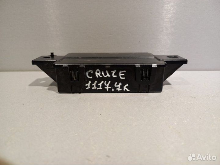 Блок подогрева сидений Chevrolet Cruze хэтчбек