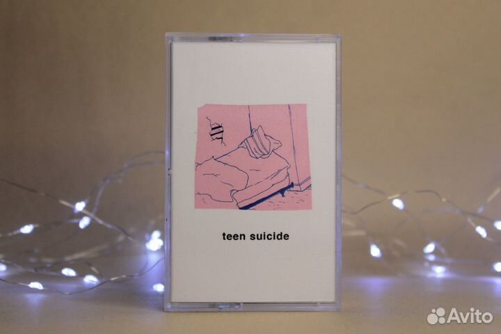 Кассета Teen Suicide