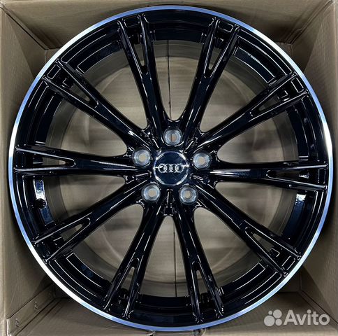Диски на Audi Ауди Q7 R22
