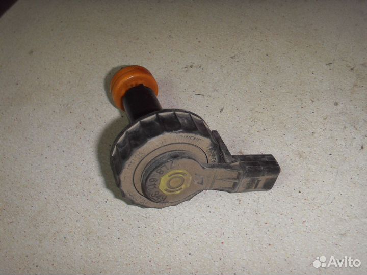 Крышка бачка тормозного цилиндра Audi Q7 (4L) 4LB