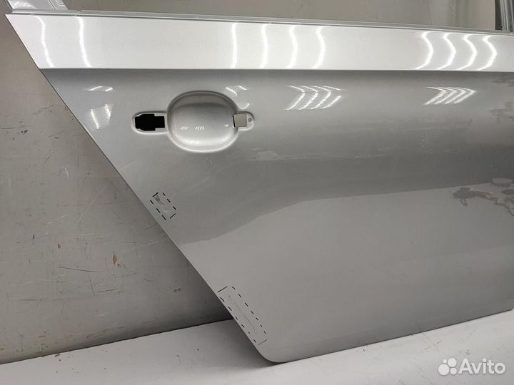 Дверь задняя правая VW polo 6 skoda rapid