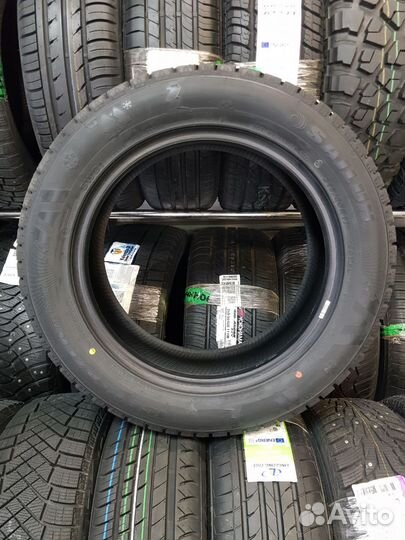 Sailun Ice Blazer Arctic SUV 215/60 R17 100T