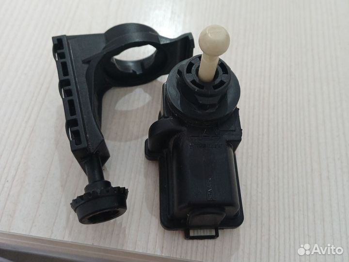 Корректор фары ford focus 2