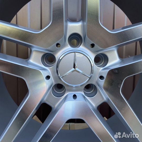 Диски новые 19 дюймов 5/112 разноширокие