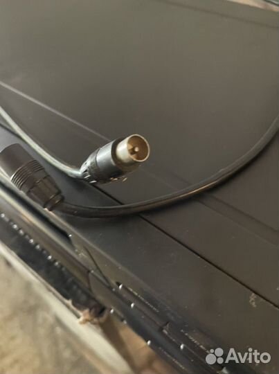 Видеомагнитофон