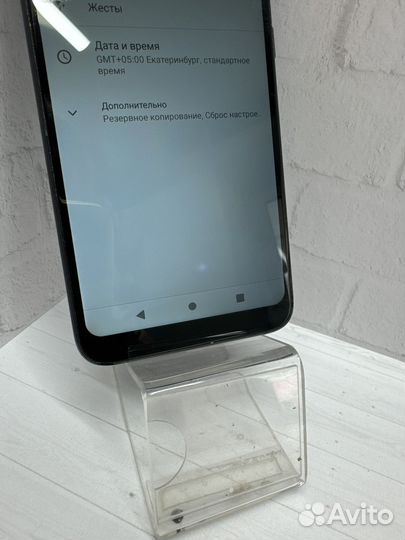 ASUS Zenfone Max (M2) ZB633KL, 3/32 ГБ