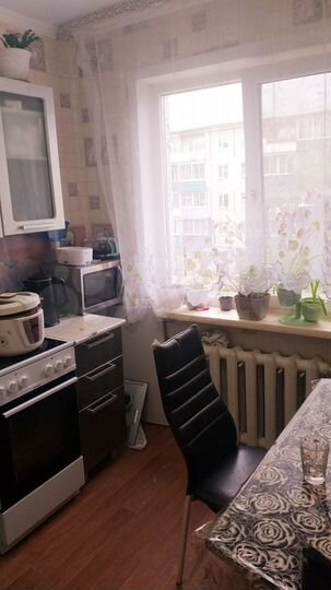 3-к. квартира, 53 м², 3/5 эт.