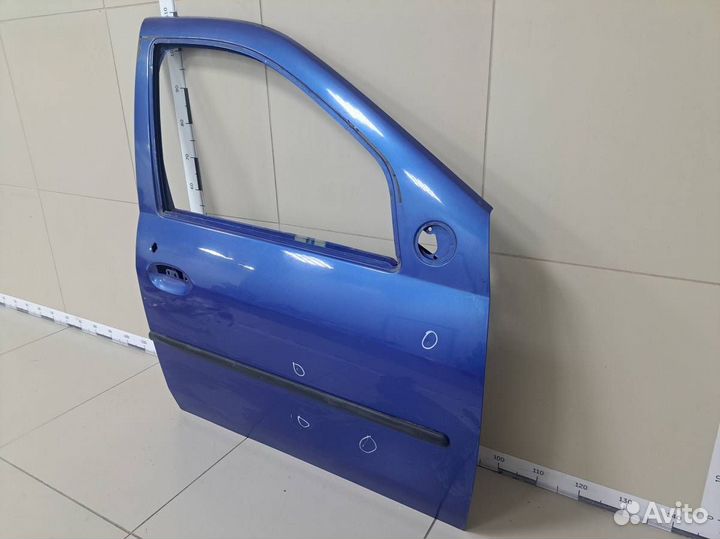 Дверь передняя правая Renault Logan