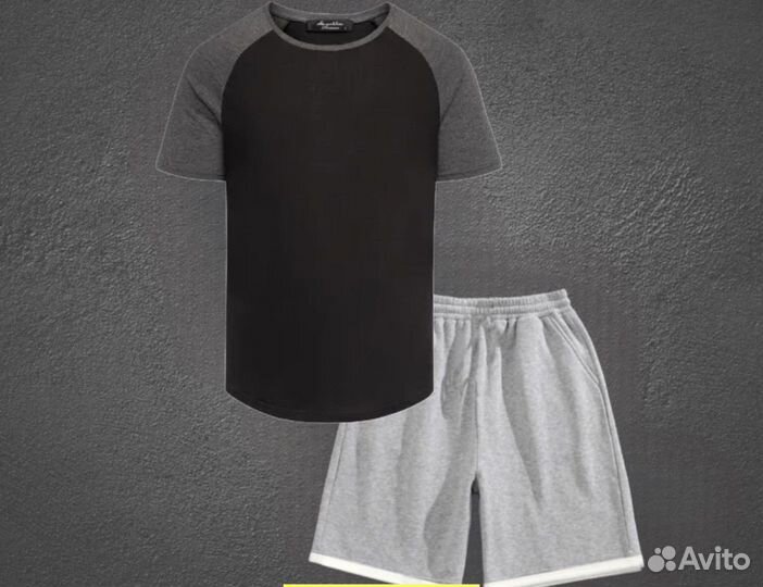 Спортивный костюм