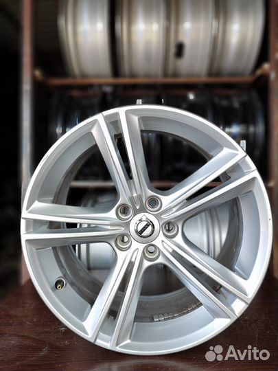 Диски литые R18 Volvo