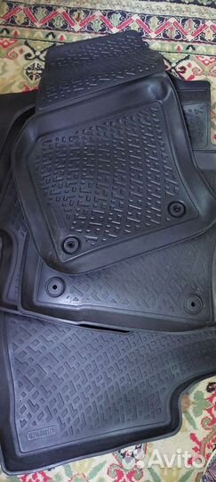 Автомобильные коврики резиновые