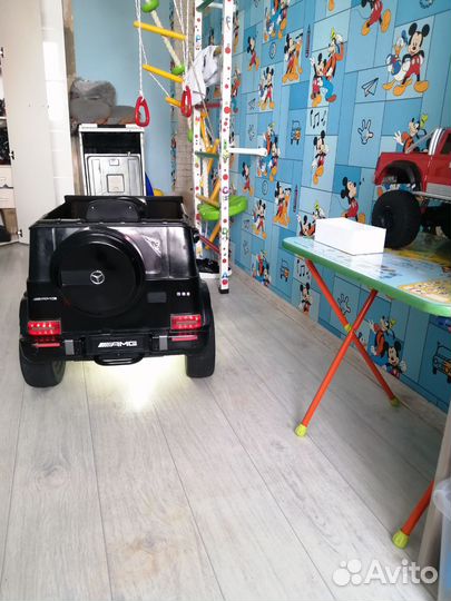 Детский электромобиль бу