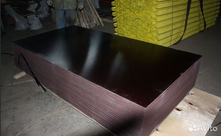 Фанера влагостойкая ламинированная