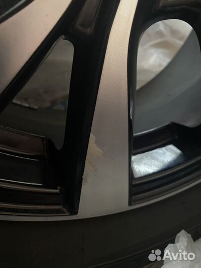 Комплект колес 185/65 r15 (michelin +skad)