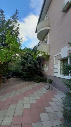 Дом 310 м² на участке 6,9 сот.