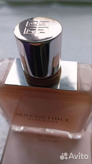 Givenchy irresistible rose velvet