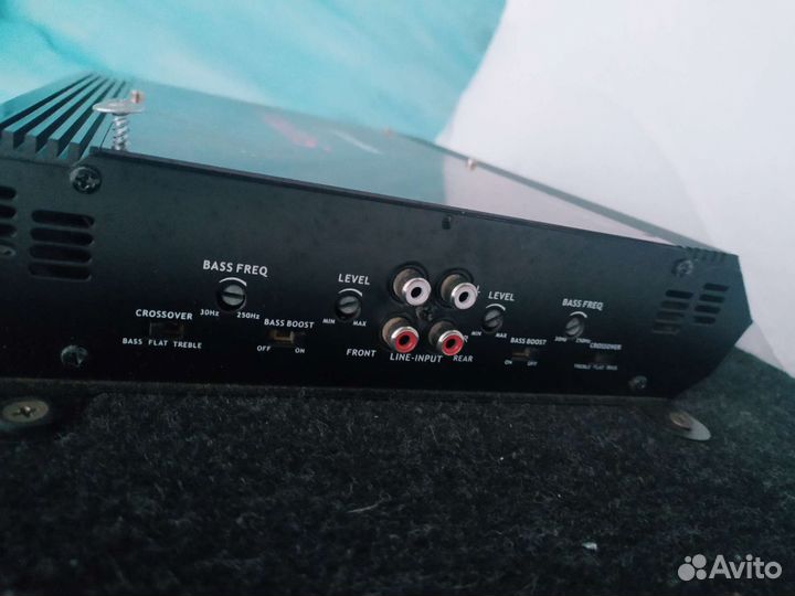 Сабвуфер Alpine 800w