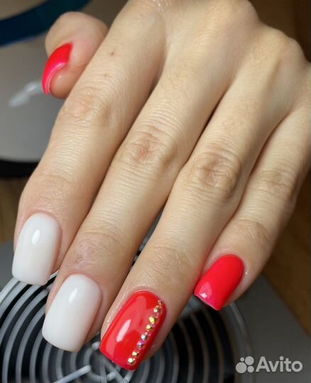 Маникюр Педикюр Наращивание ногтей Воск депиляция