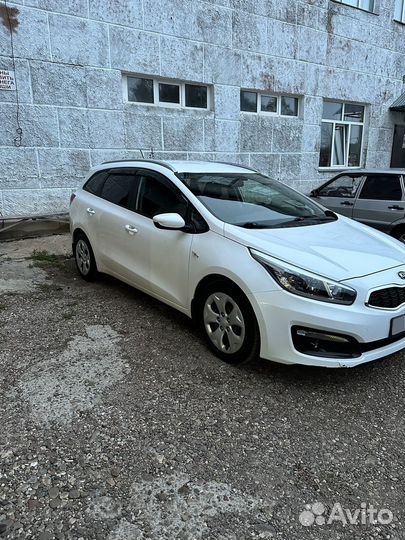 Kia Ceed 1.6 AT, 2016, 136 000 км