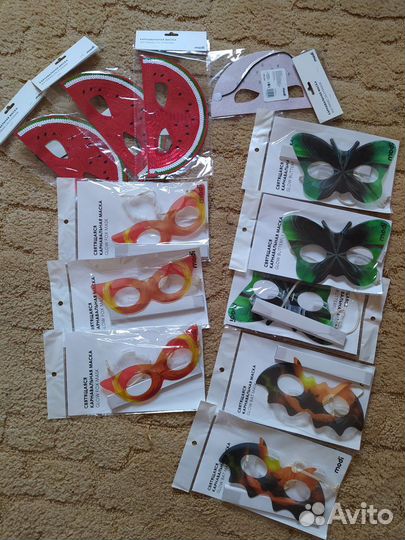 Карнавальные,новогодние маски и мелочи для праздни
