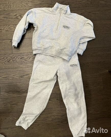 Sporty rich костюм