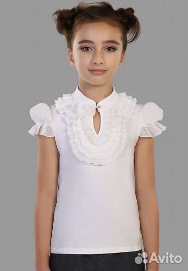 Блузки школьные 140-146