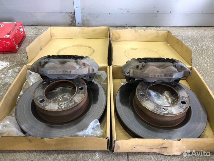 Суппорта Toyota Land Cruiser 200