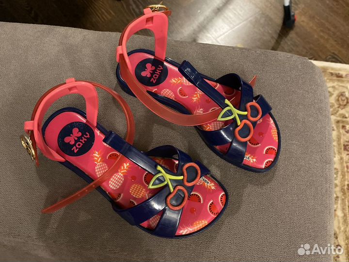 Босоножки для девочки