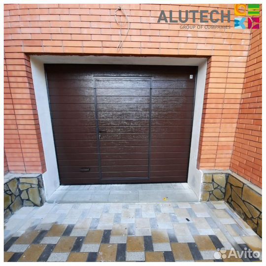 Секционные ворота для гаража alutech