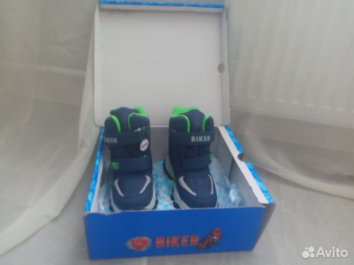 Ботинки детские зимние новые