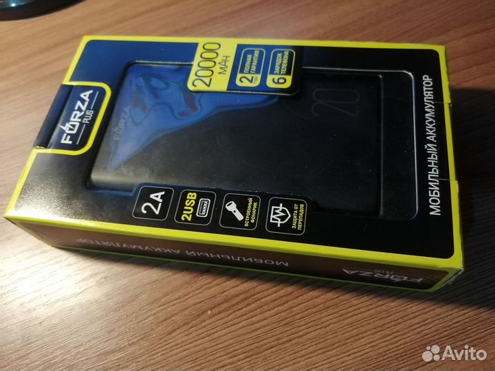 Мобильный аккумулятор forza