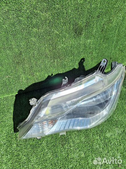 Фара левая Toyota Corolla, XI (E160, E170) Рест