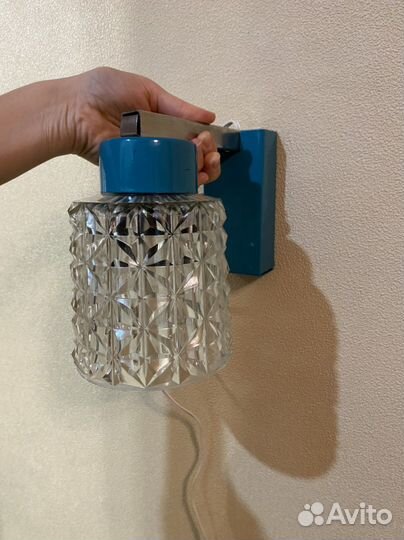 Настенный светильник бра