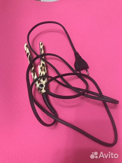 Дорожный утюжок для волос