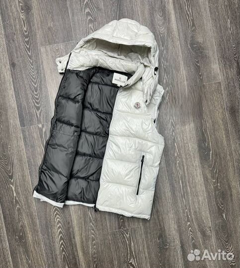 Жилет Moncler