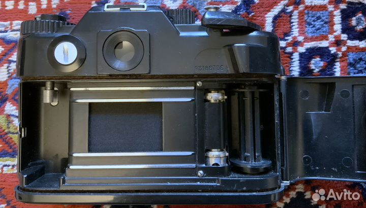 Плёночный фотоаппарат Зенит 122