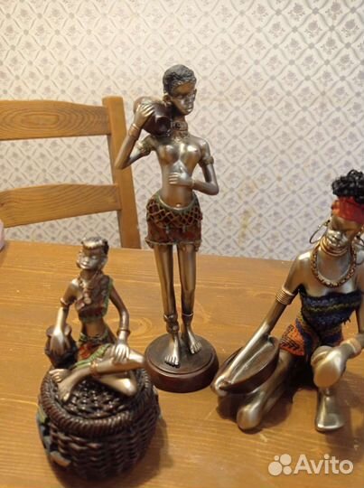 Статуэтки афро