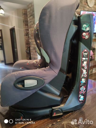 Axiss bebeconfort поворотное автокресло 9-18 кг