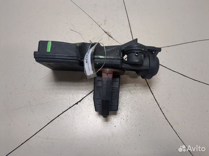 Клапан BMW 5 E60, 2005