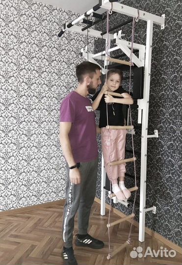 Шведская стенка с турником, брусьями и скамьей