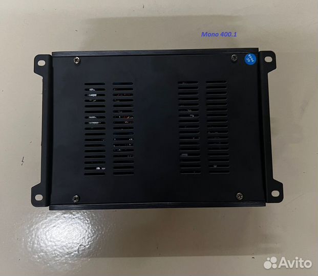 Автомобильный усилитель моноблок