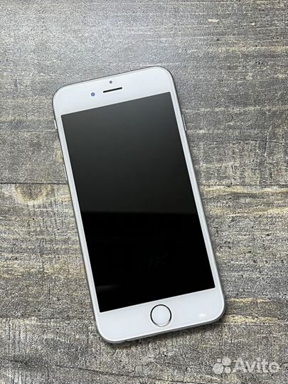 iPhone 6S, 32 ГБ